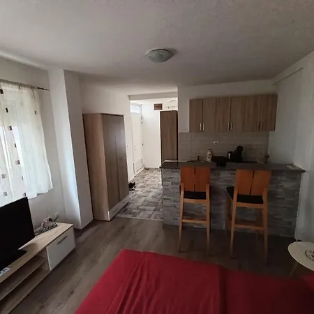 Moskva Apartment *